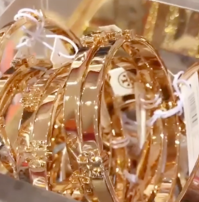 For my Tory Burch lovers 😍 Exclusive live video by Brandz On Demand