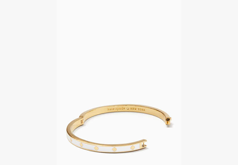 Kate Spade - Spot The Spade Enamel Hinged Bangle -