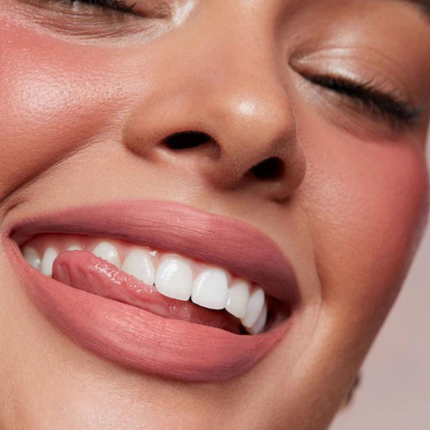 Longwear test - Patrick TA matte lipstick after 8 hours