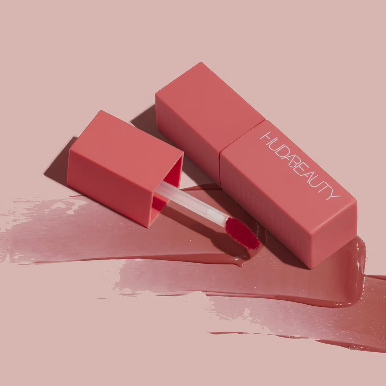 Huda Beauty - Lip Blush Creamy Lip & Cheek Stain