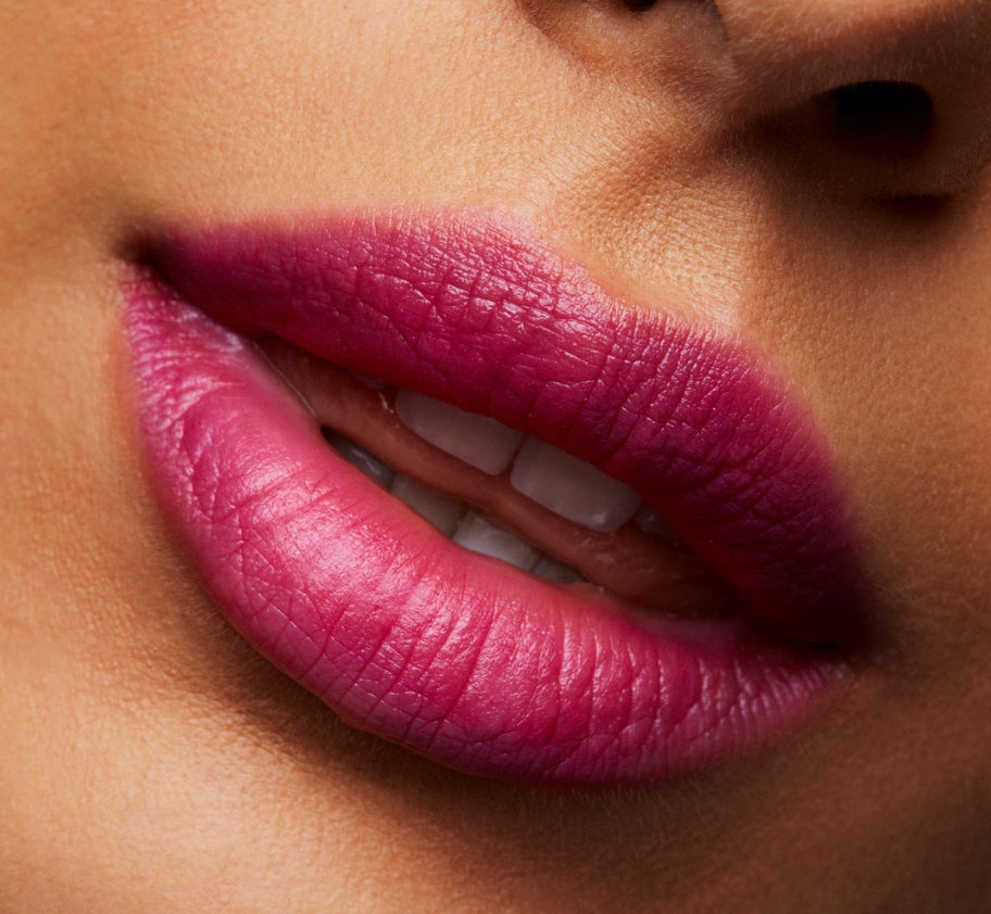 MAC - Powder Kiss Lipstick