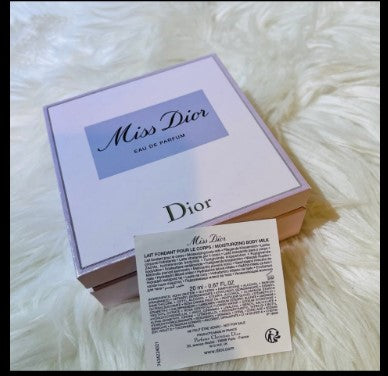 MISS DIOR BLOOMING BOUQUET SET WITH LOTION