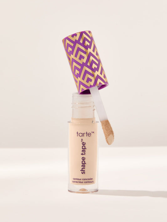 12B Fair Beige (fair skin with cool pink or rosy undertones) / Travel Size 0.03 oz / 1 ml
