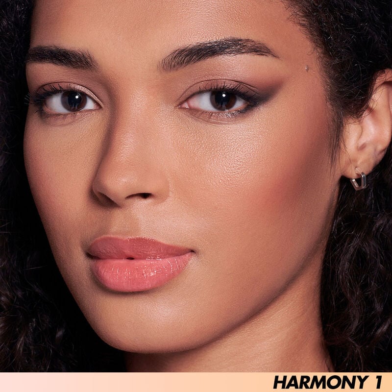 HD SKIN FACE ESSENTIALS PALETTE WITH HIGHLIGHTERS