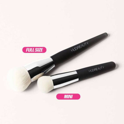 HUDA BEAUTY Easy Blur Base Brush