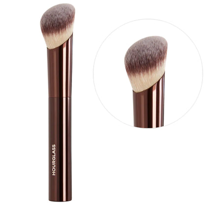 Hourglass - Ambient Soft Glow Foundation Brush