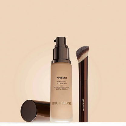Hourglass - Ambient Soft Glow Foundation Brush