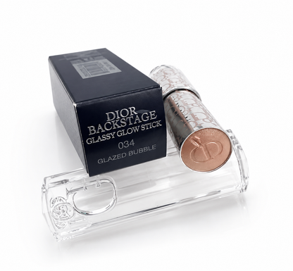 DIOR - Backstage Glassy Glow Highlighter Stick Balm