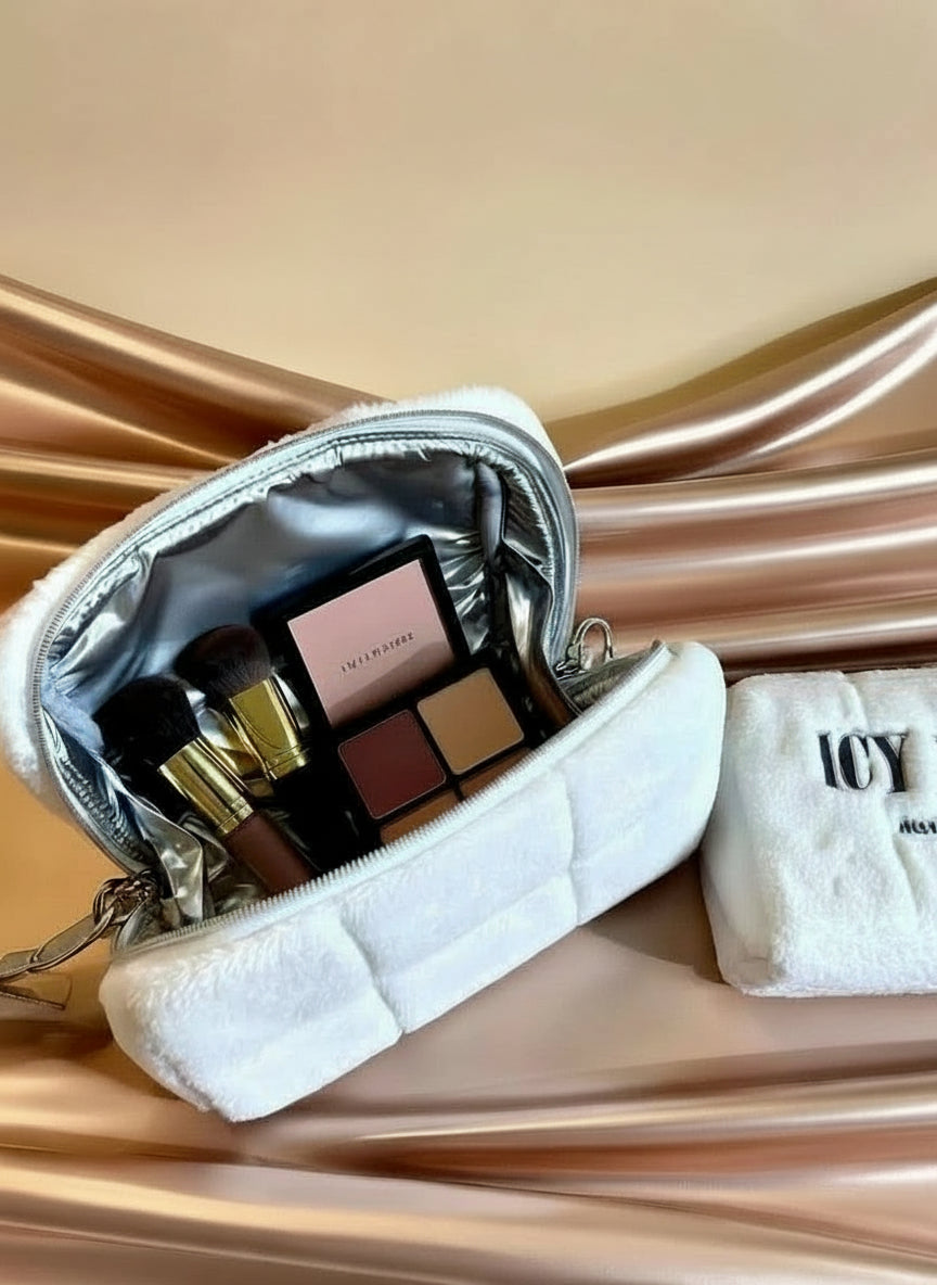 HUDA BEAUTY - Icy Nude Makeup Bag