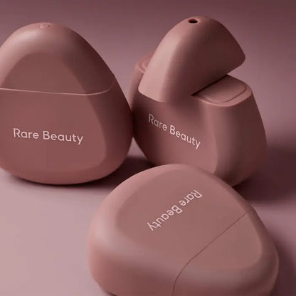 Rare Beauty by Selena Gomez Find Comfort Niacinamide Hydrating Hand Cream