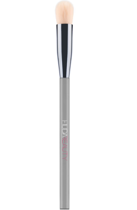 HUDA BEAUTY FACE CONCEAL AND BLEND COMPLEXION BRUSH