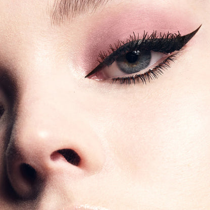 liquid eyeshadow in pakistan