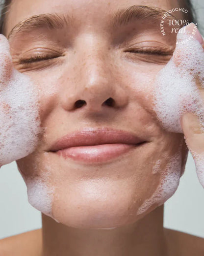 TULA SKINCARE - The Cult Classic purifying face cleanser