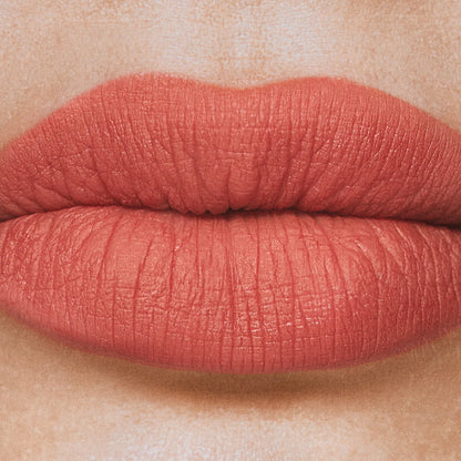 Kylie Cosmetics - Plumping Powder Matte Lip
