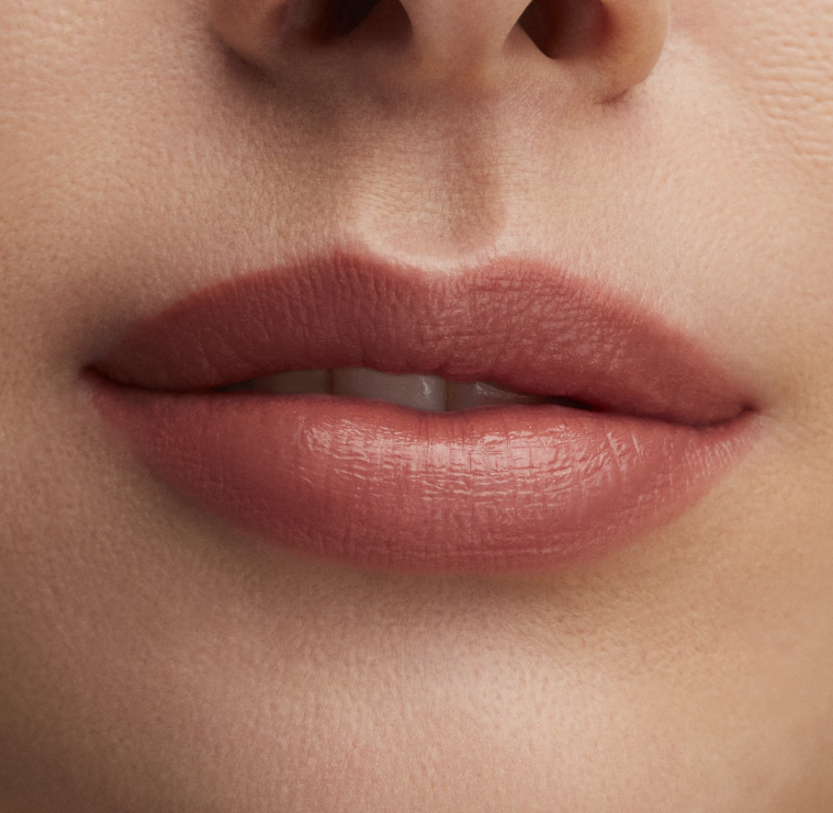 MAC - Lustreglass Sheer-Shine Lipstick