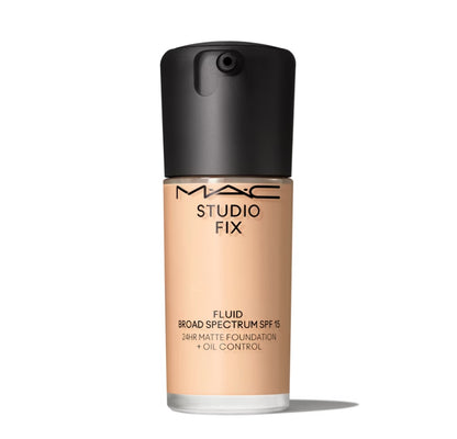MAC - Studio Fix Fluid SPF 15 24HR Matte Foundation + Oil Control