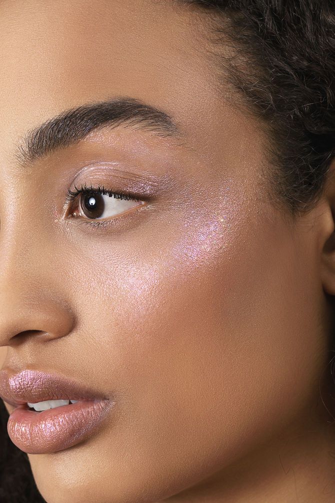 Stila - Glitter & Glow Highlighter