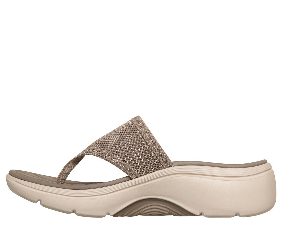 Sketchers - GO WALK Arch Fit 2.0 Sandal - Ashley