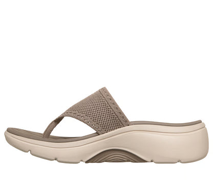 Sketchers - GO WALK Arch Fit 2.0 Sandal - Ashley