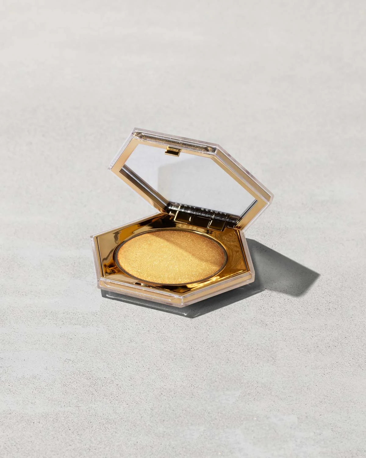 Fenty Beauty - Diamond Bomb All-Over Diamond Veil
